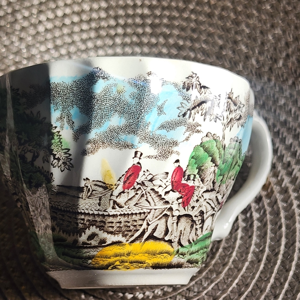 Scenic Multicolor Teacup
